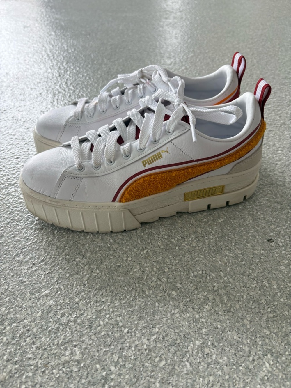 PUMA Women's Mayze New Heritage platform sneakers size 9